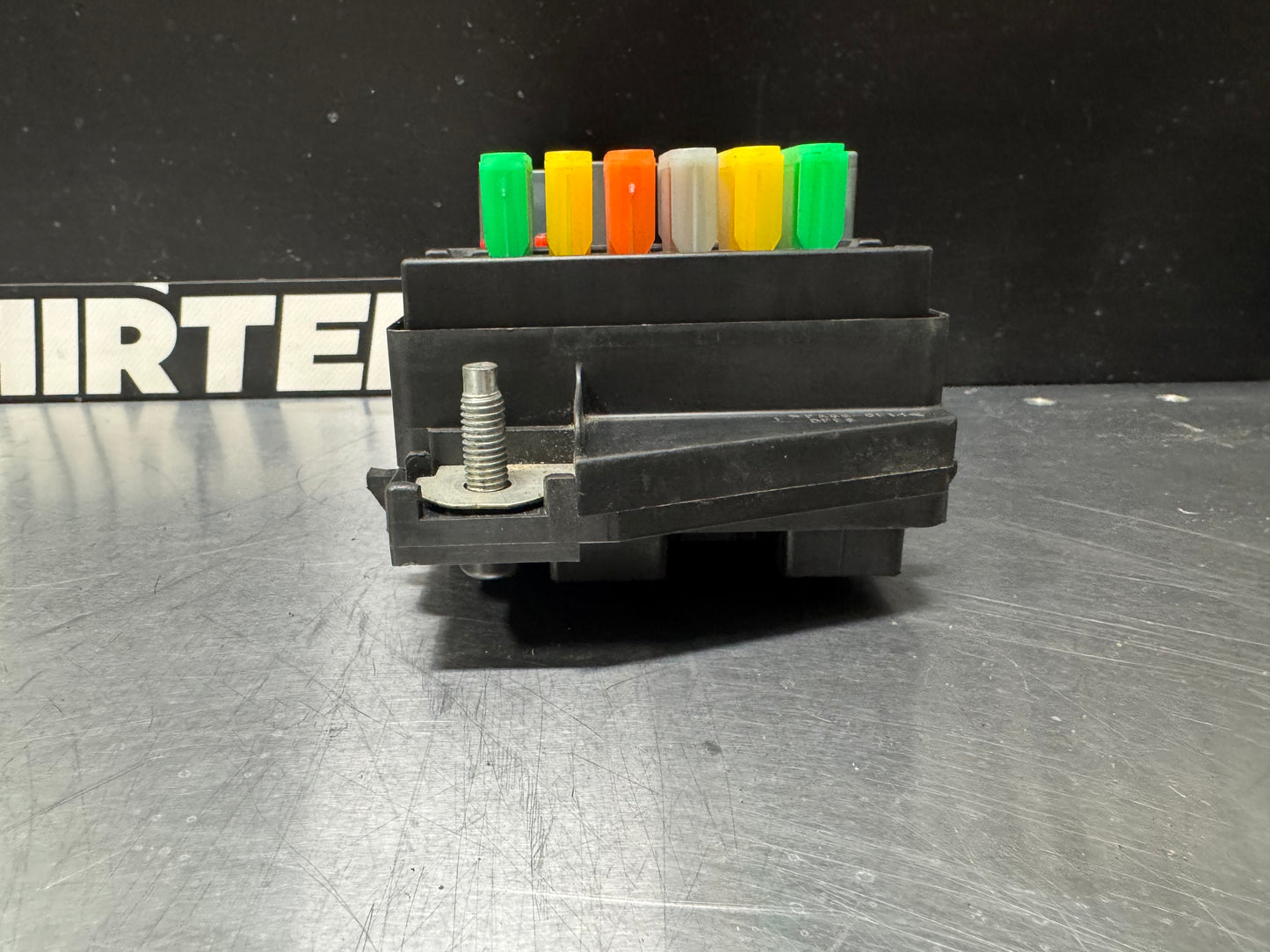 01-04 CORVETTE C5 ENGINE BAY FUSE RELAY BOX OEM 10316193 #L227