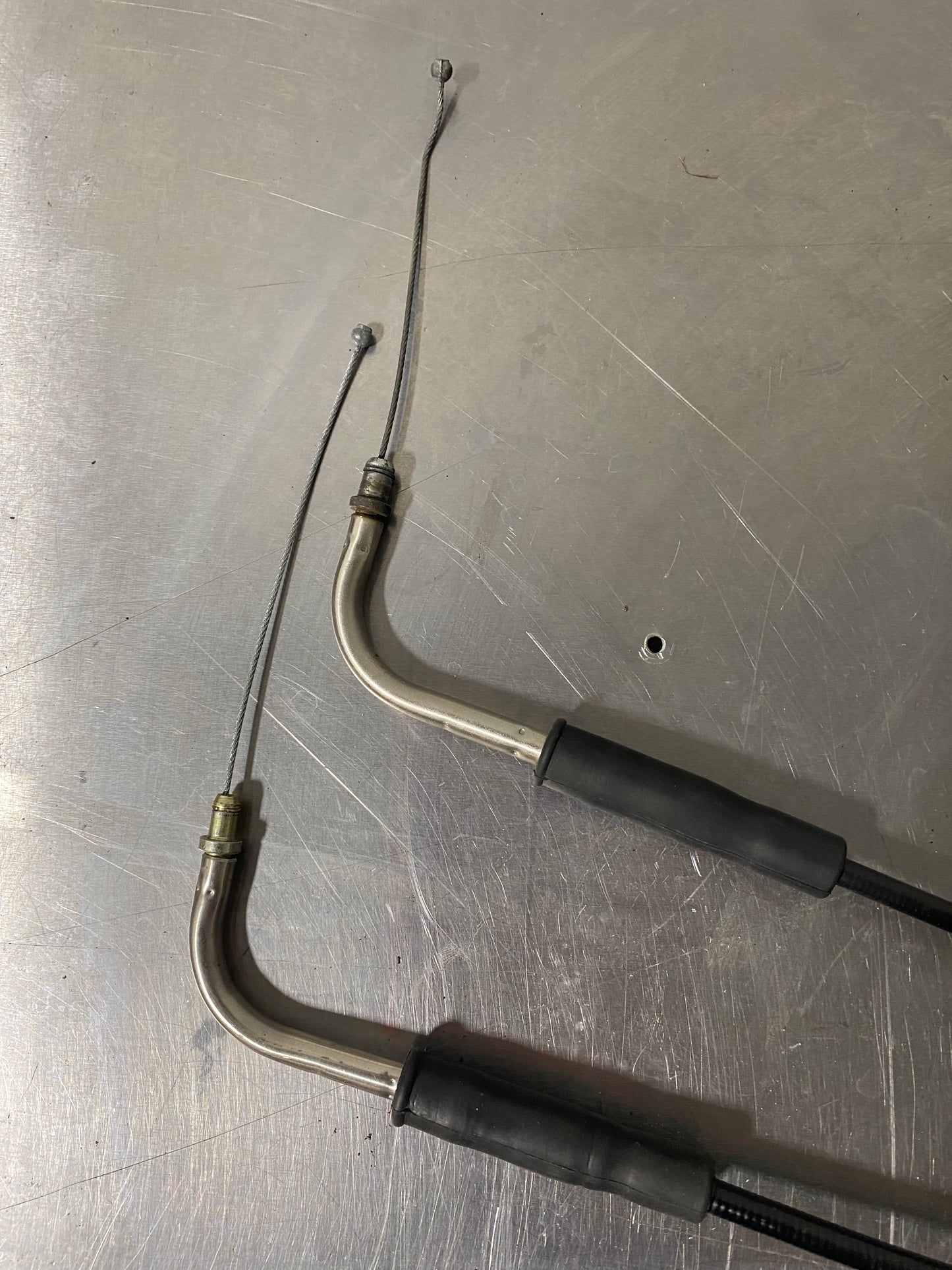 2009 HARLEY-DAVIDSON VRSCDX VROD OEM THROTTLE CABLES
