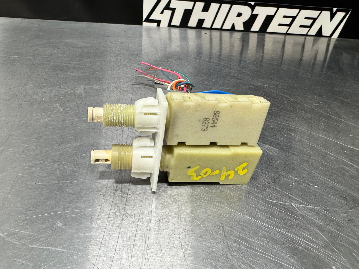 1997 - 2004 CORVETTE C5 OEM BRAKE SWITCH 11516210 #L133