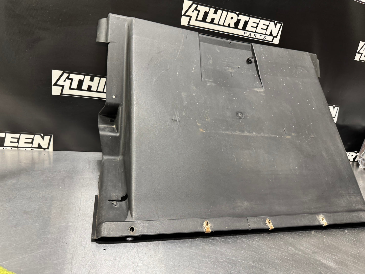 1997-2004 C5 CORVETTE RADIATOR SHROUD LOWER SUPPORT OEM 10254256 #L241