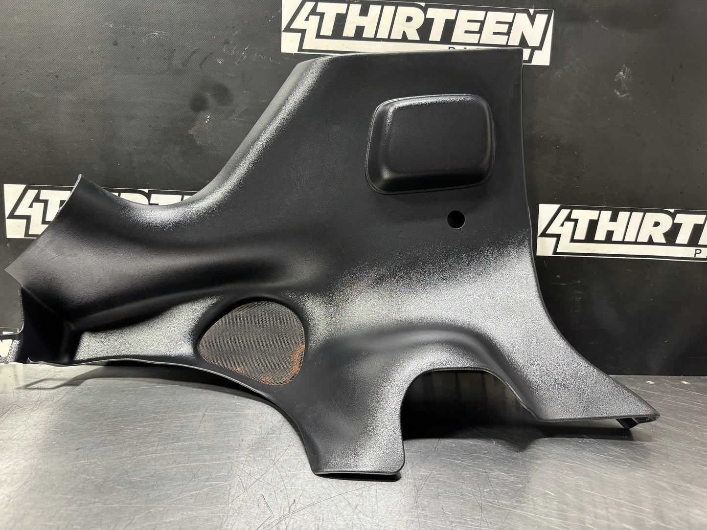 03-04 C5 CORVETTE LEFT LH B PILLAR QUARTER TRIM PANEL OEM 10434746 #L464