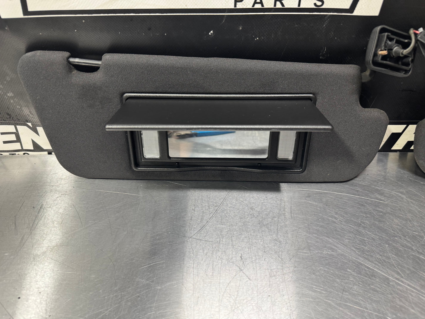 04-06 PONTIAC GTO SUN VISOR SET LH AND RH SIDE DRIVER AND PASSENGER SIDE #L437