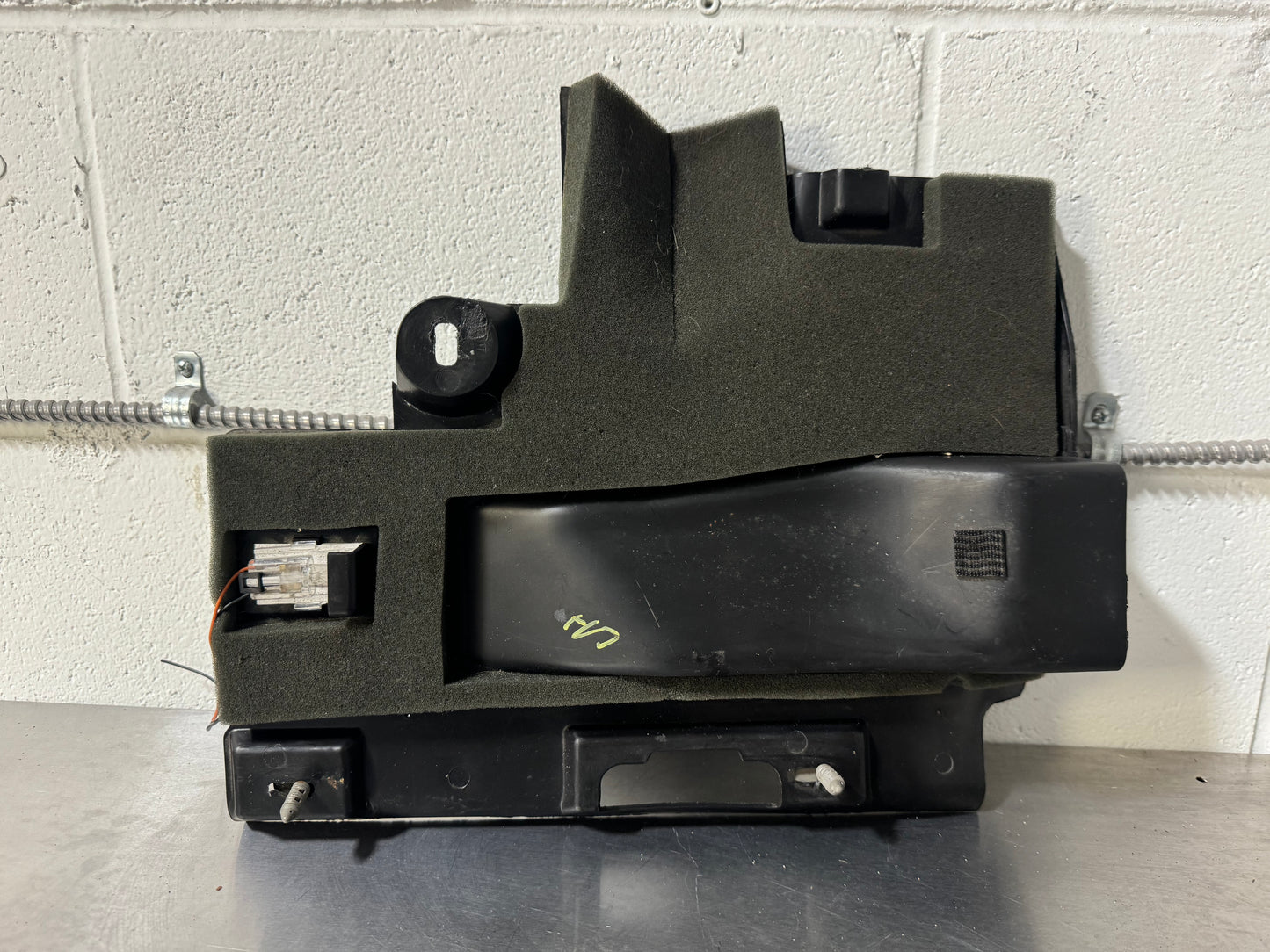 1997 - 2004 C5 CORVETTE HUSH PANEL LH DRIVER SIDE 10297244 OEM 24-02