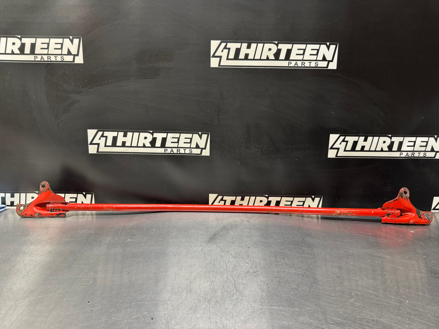 2004 PONTIAC GTO UPPER STRUT BAR RED OEM #L253