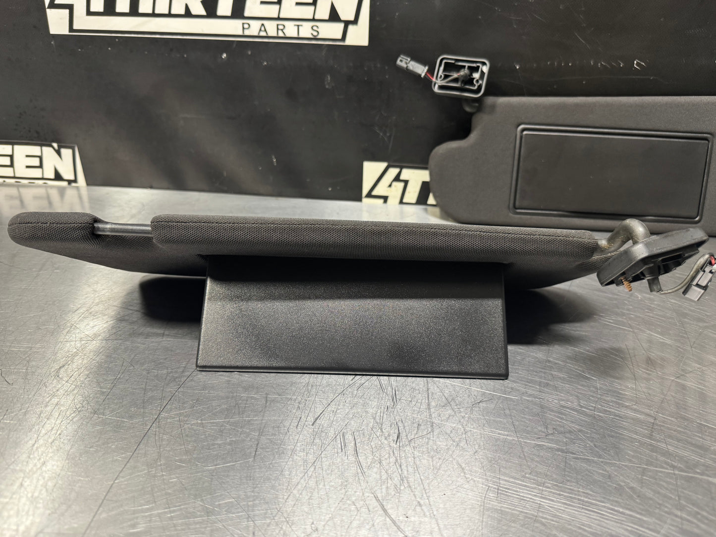 04-06 PONTIAC GTO SUN VISOR SET LH AND RH SIDE DRIVER AND PASSENGER SIDE #L437