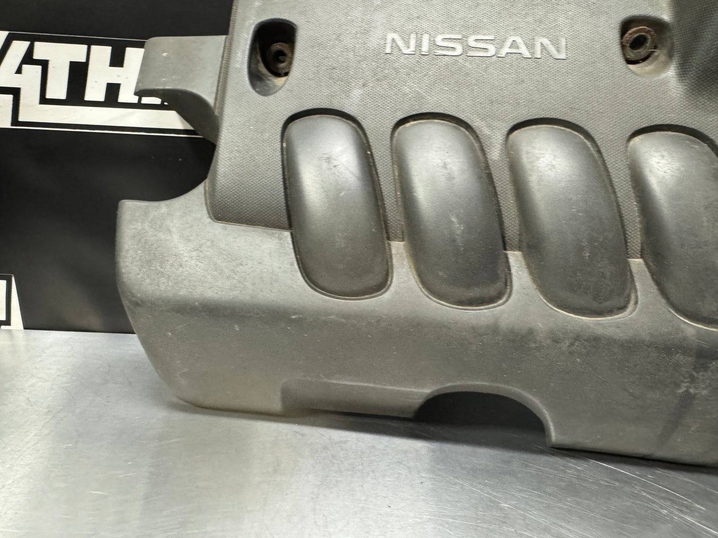 2011 NISSAN SENTRA ENGINE COVER OEM #L263