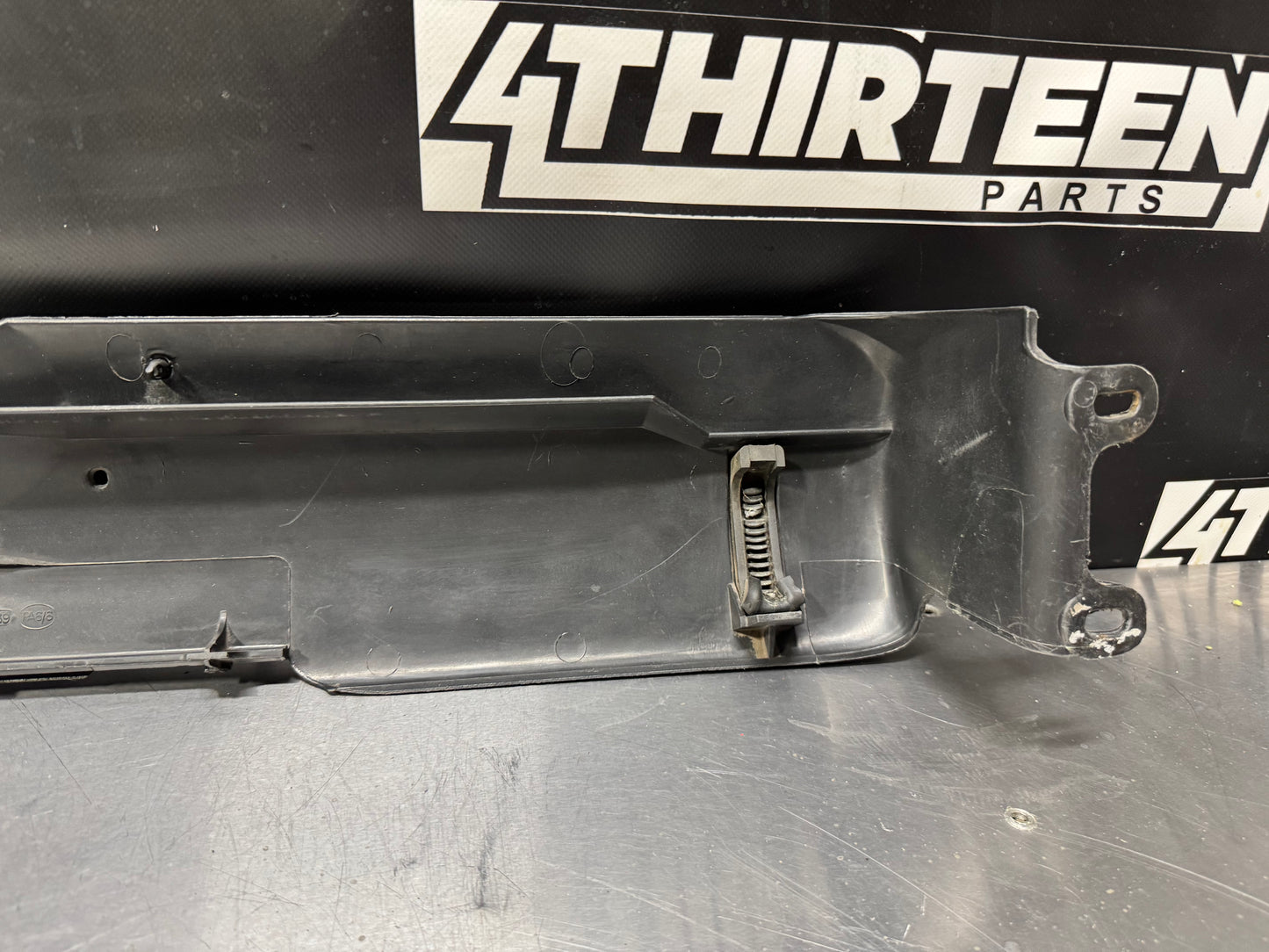 1997-2004 CORVETTE C5 UPPER RADIATOR SUPPORT 10405439 OEM #L242