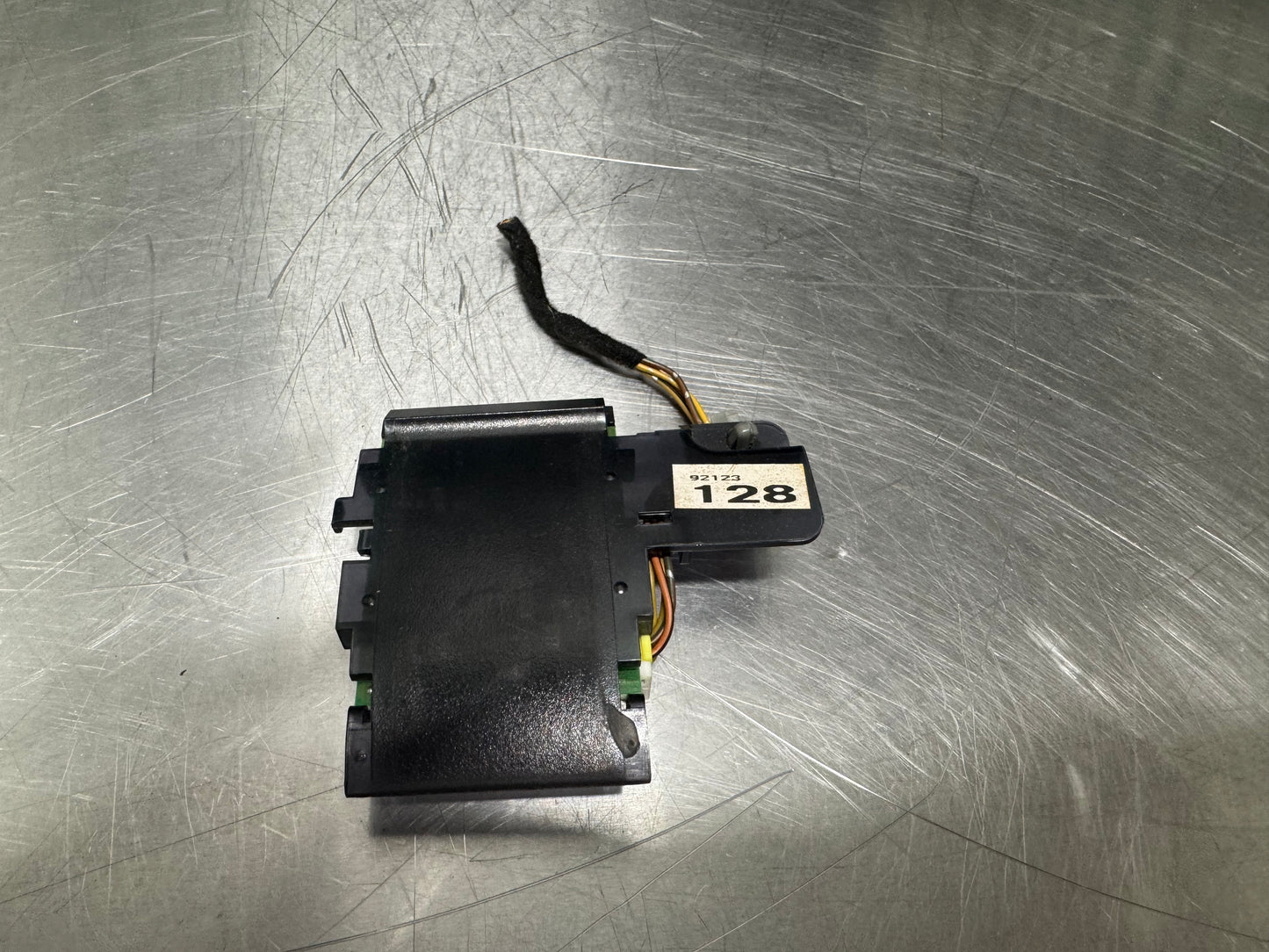 04-06 PONTIAC GTO SUN LOAD TEMPERATURE LIGHT SENSOR MODULE 92123128 #L436