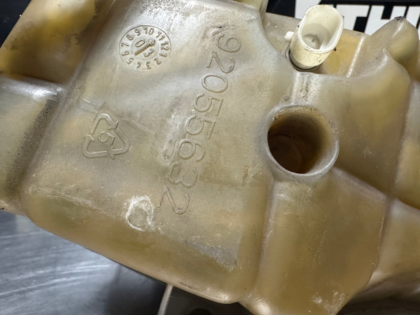 2004 PONTIAC GTO OEM COOLANT TANK RESERVOIR 92055632 OEM #N267