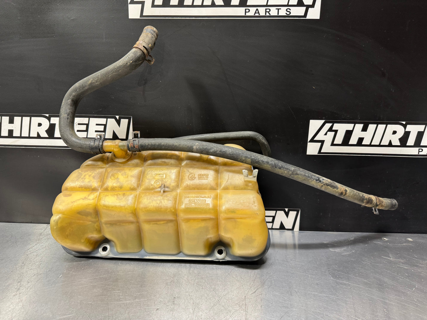 1997-2004 C5 CORVETTE COOLANT RESERVOIR WITH HOSES OEM 10430189 #L251