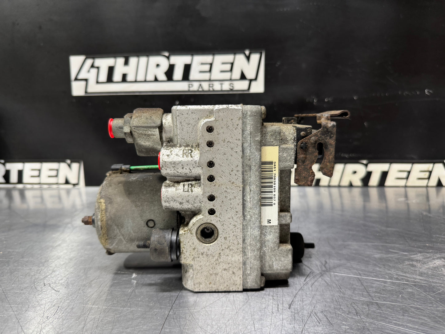 1997 CORVETTE C5 ABS MODULE CODE M OEM 16263481 #L438