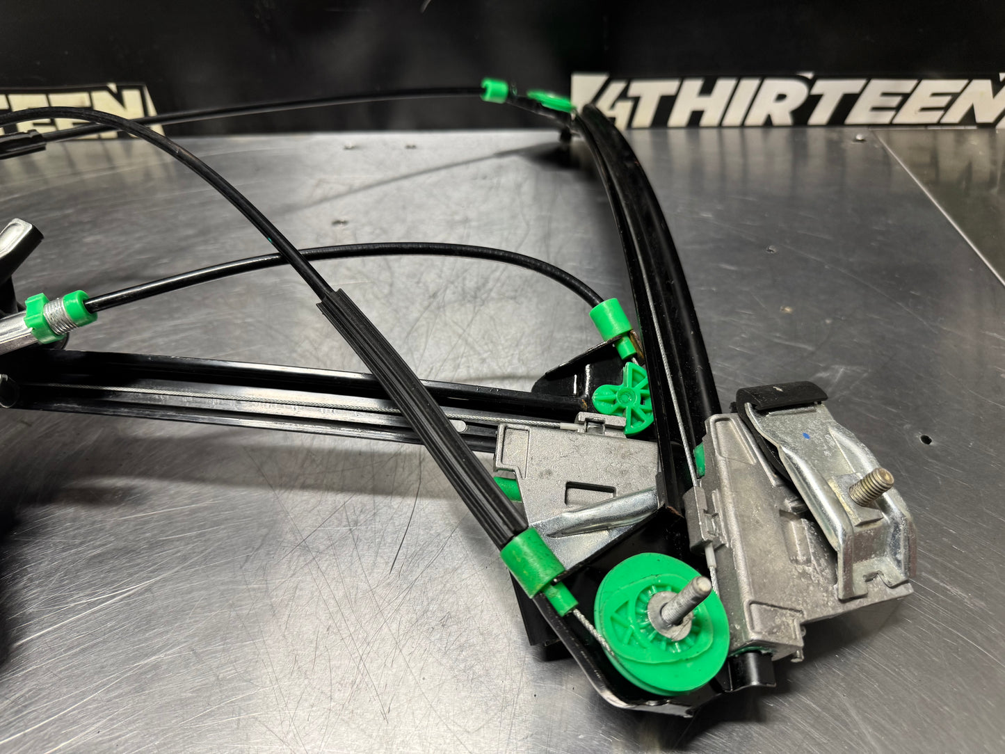 1997-2004 C5 CORVETTE DRIVER LH WINDOW MOTOR REGULATOR ASSEMBLY #N125