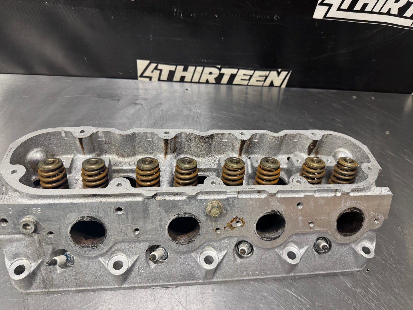 97-04 CHEVROLET CORVETTE C5 LS1 806 CYLINDER HEAD OEM #L475