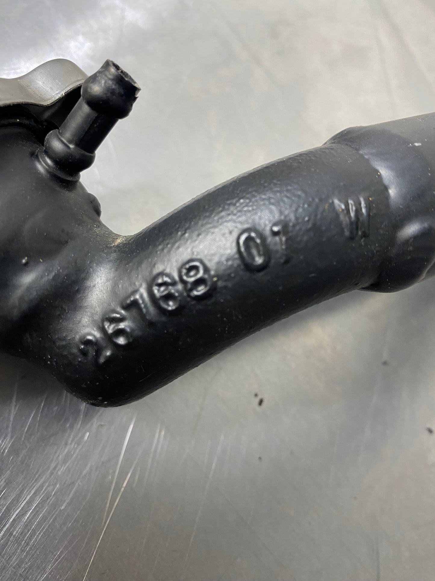 2009 HARLEY DAVIDSON VROD VRSCDX COOLANT HARDLINE LINES OEM #3