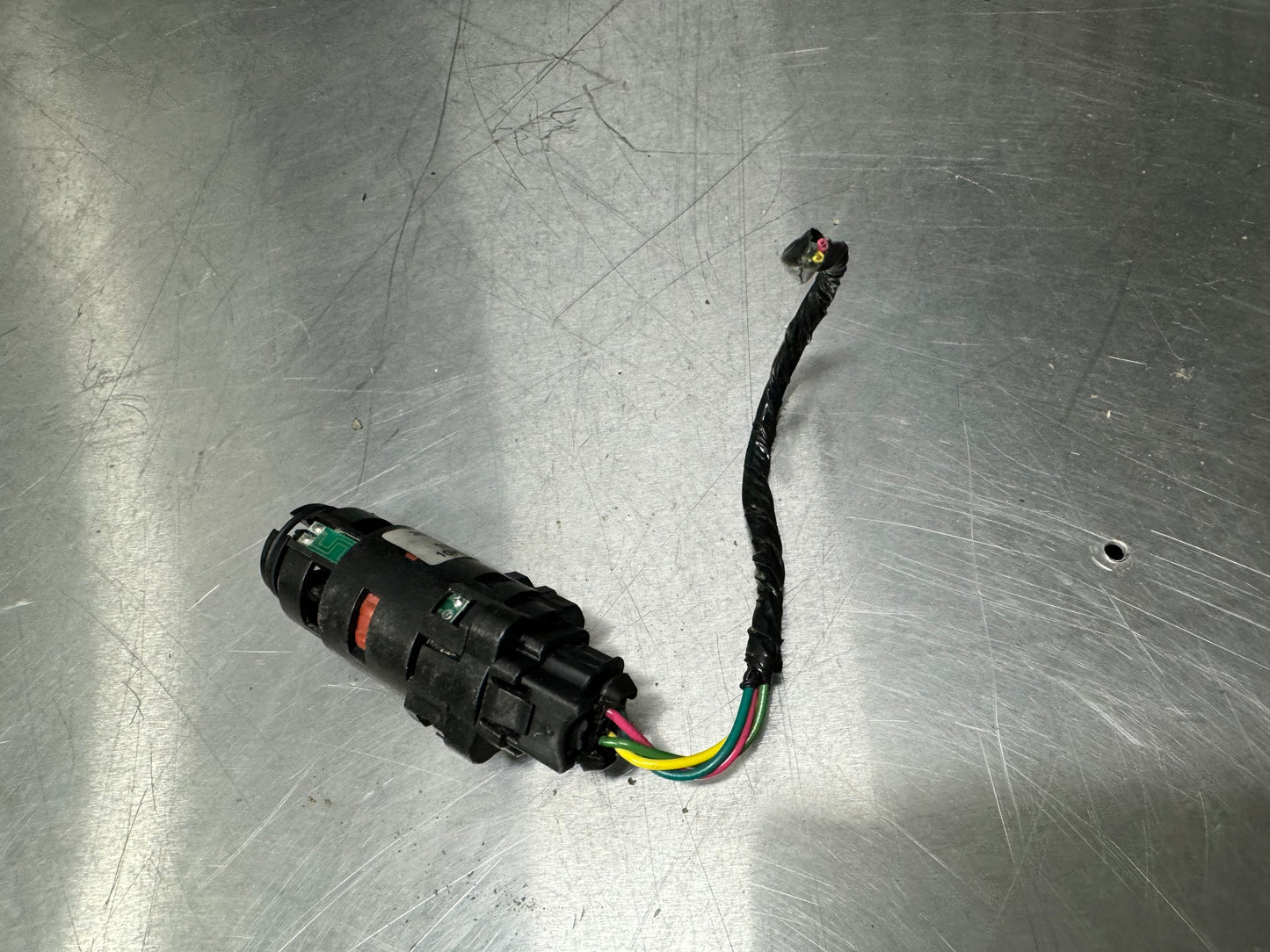 05-13 CORVETTE C6 INTERIOR INSIDE AIR TEMPERATURE SENSOR 10444273 OEM #L188