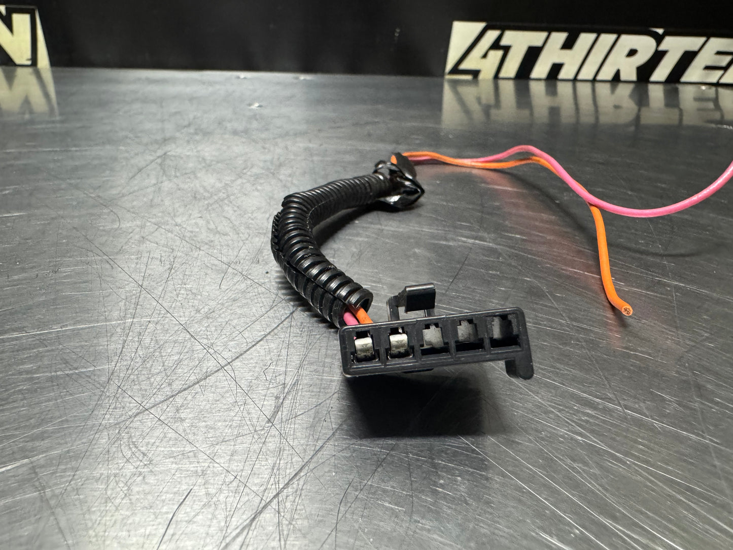 97-04 C5 CORVETTE TRACTION CONTROL BUTTON HARNESS PIGTAIL OEM #N149