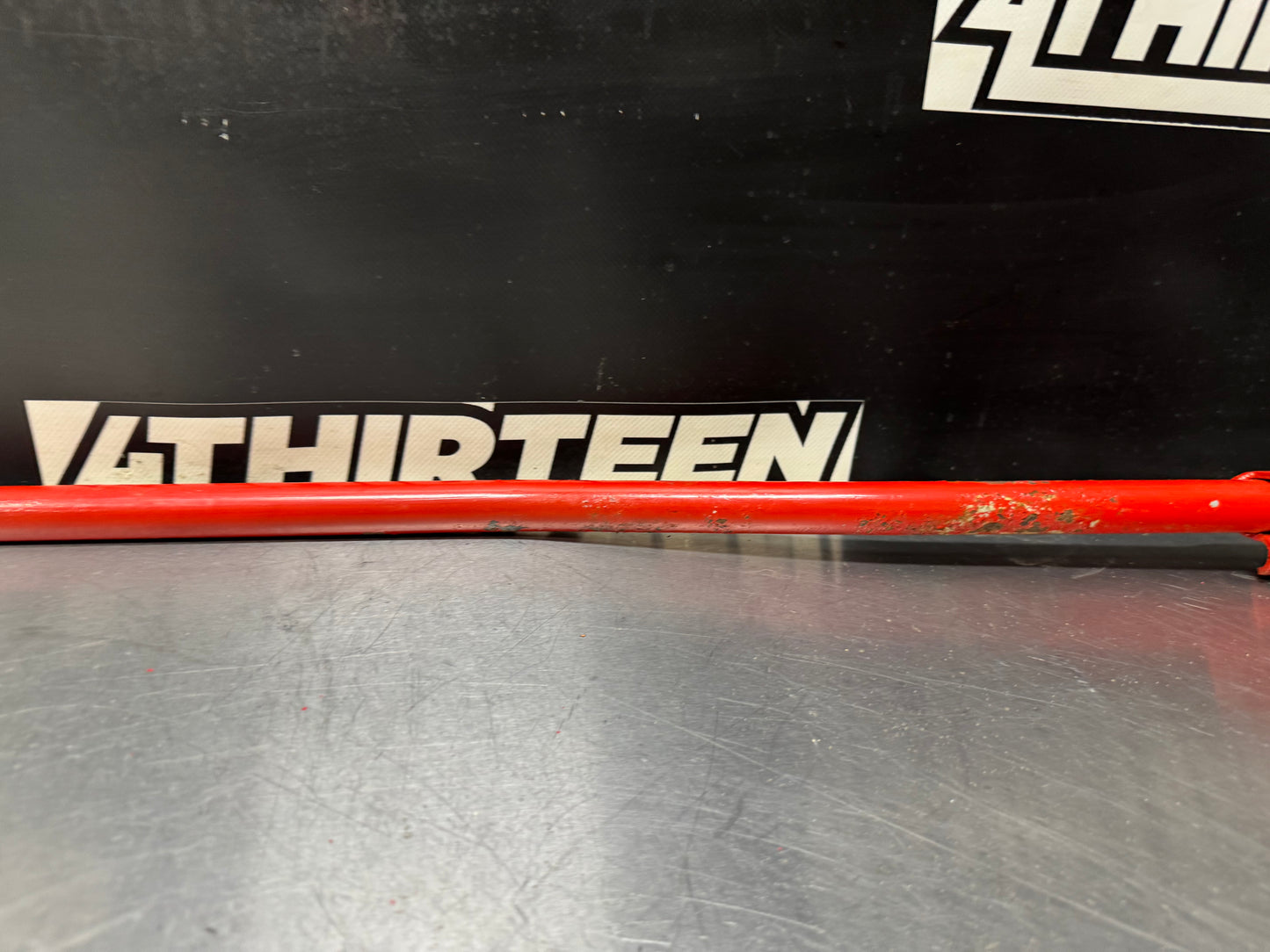 2004 PONTIAC GTO UPPER STRUT BAR RED OEM #L253