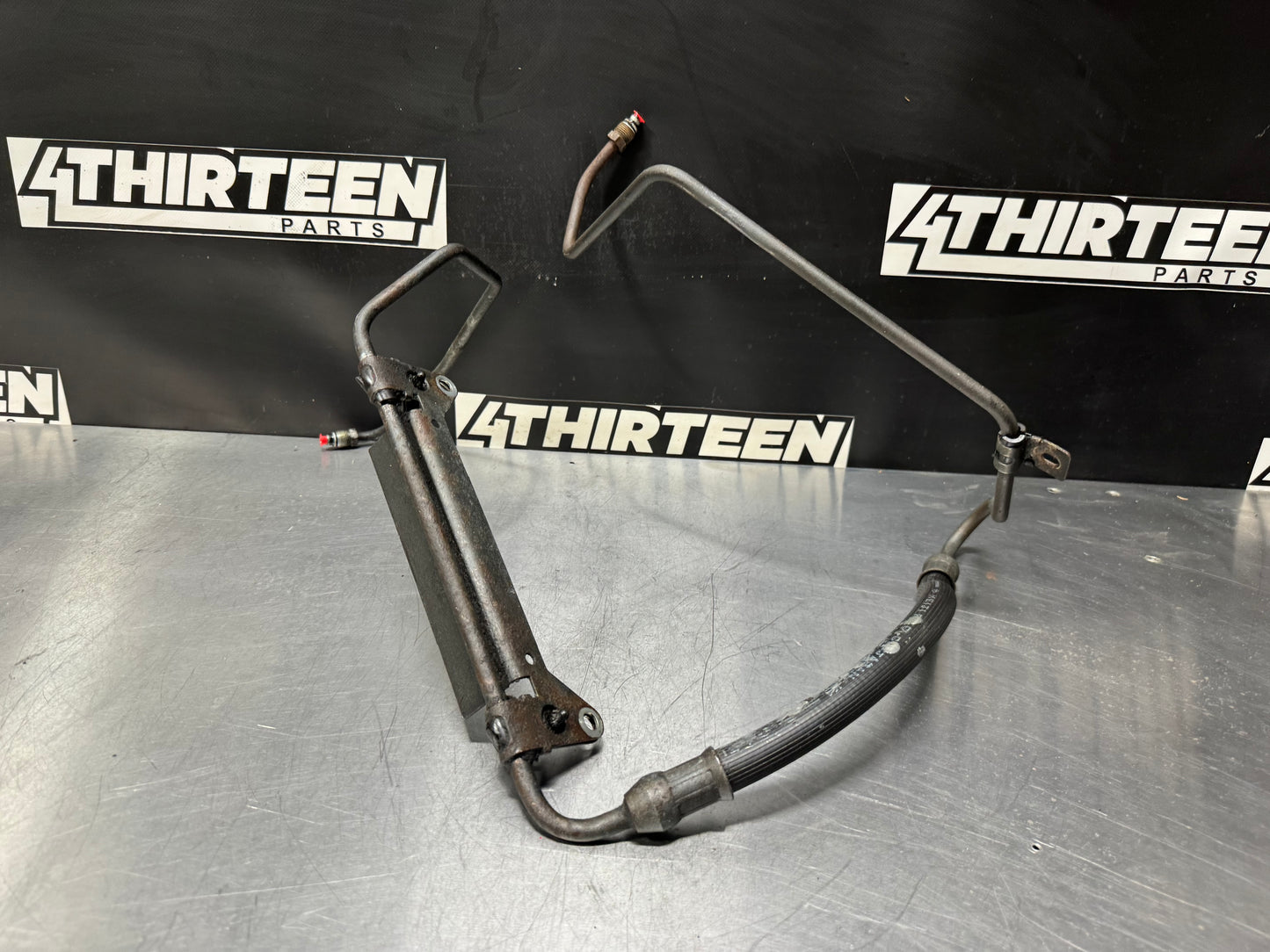 2004 PONTIAC GTO OEM POWER STEERING LINE HIGH PRESSURE OEM #L256
