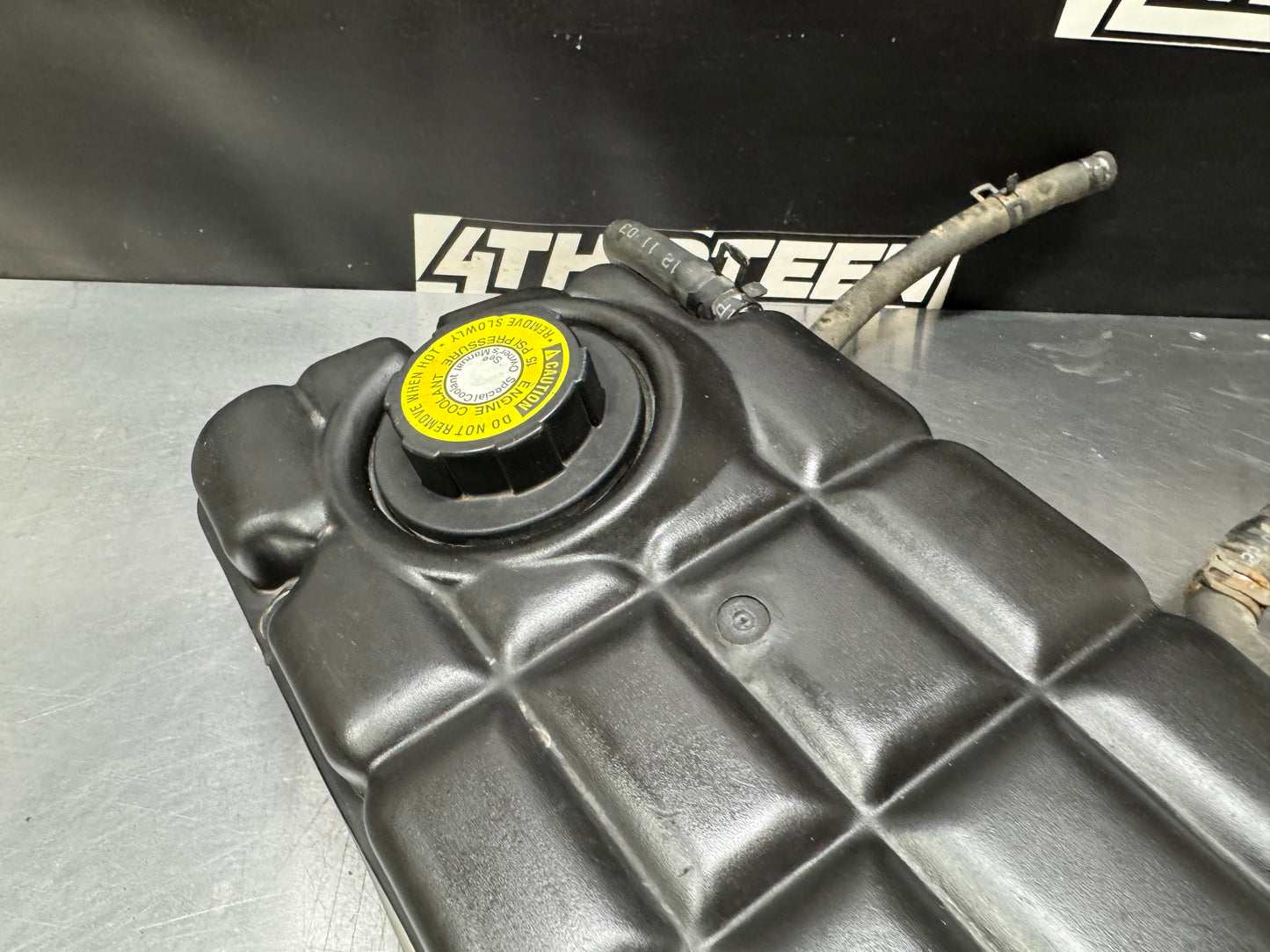 1997-2004 C5 CORVETTE COOLANT RESERVOIR WITH HOSES OEM 10430189 #L251