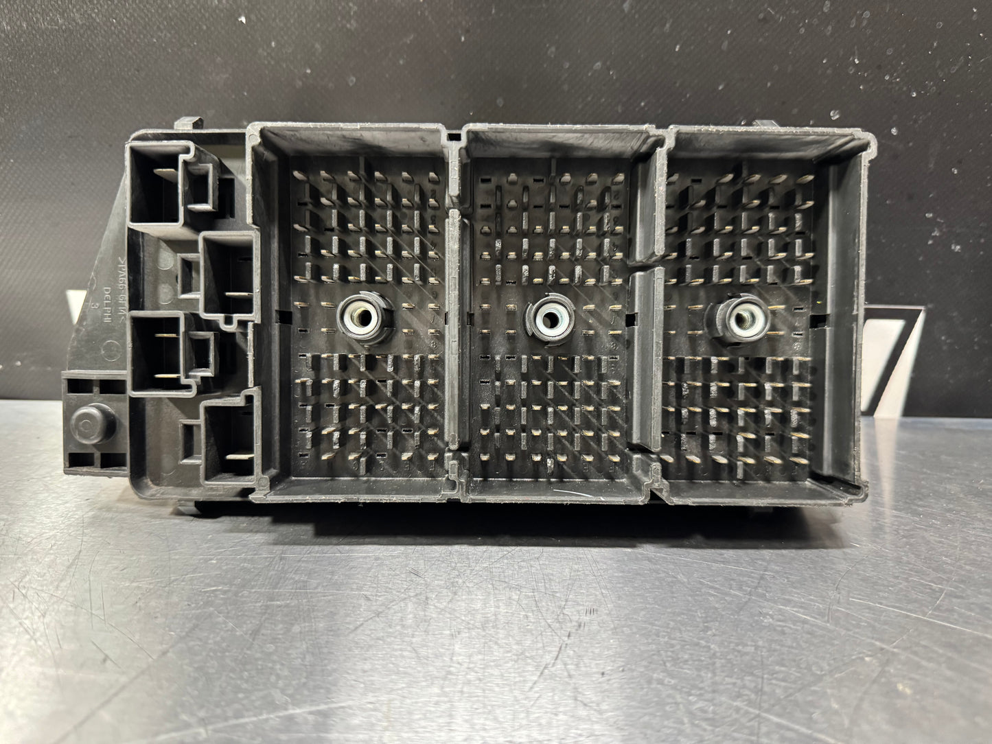00-02 CORVETTE C5 ENGINE BAY FUSE RELAY BOX OEM 10443149 #L226