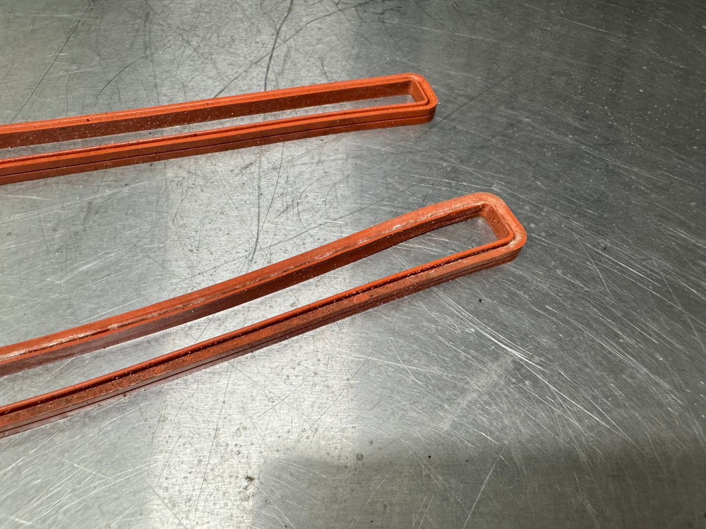 97-04 C5 CORVETTE OEM PCM ECU COMPUTER RUBBER SEALS OEM #L255