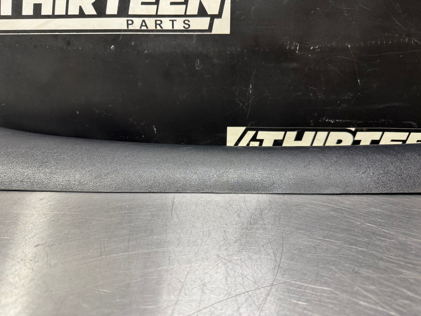 97-04 CORVETTE C5 BLK Z06 FRC ROOF PLASTIC TRIM PANEL 10258601 OEM #L465