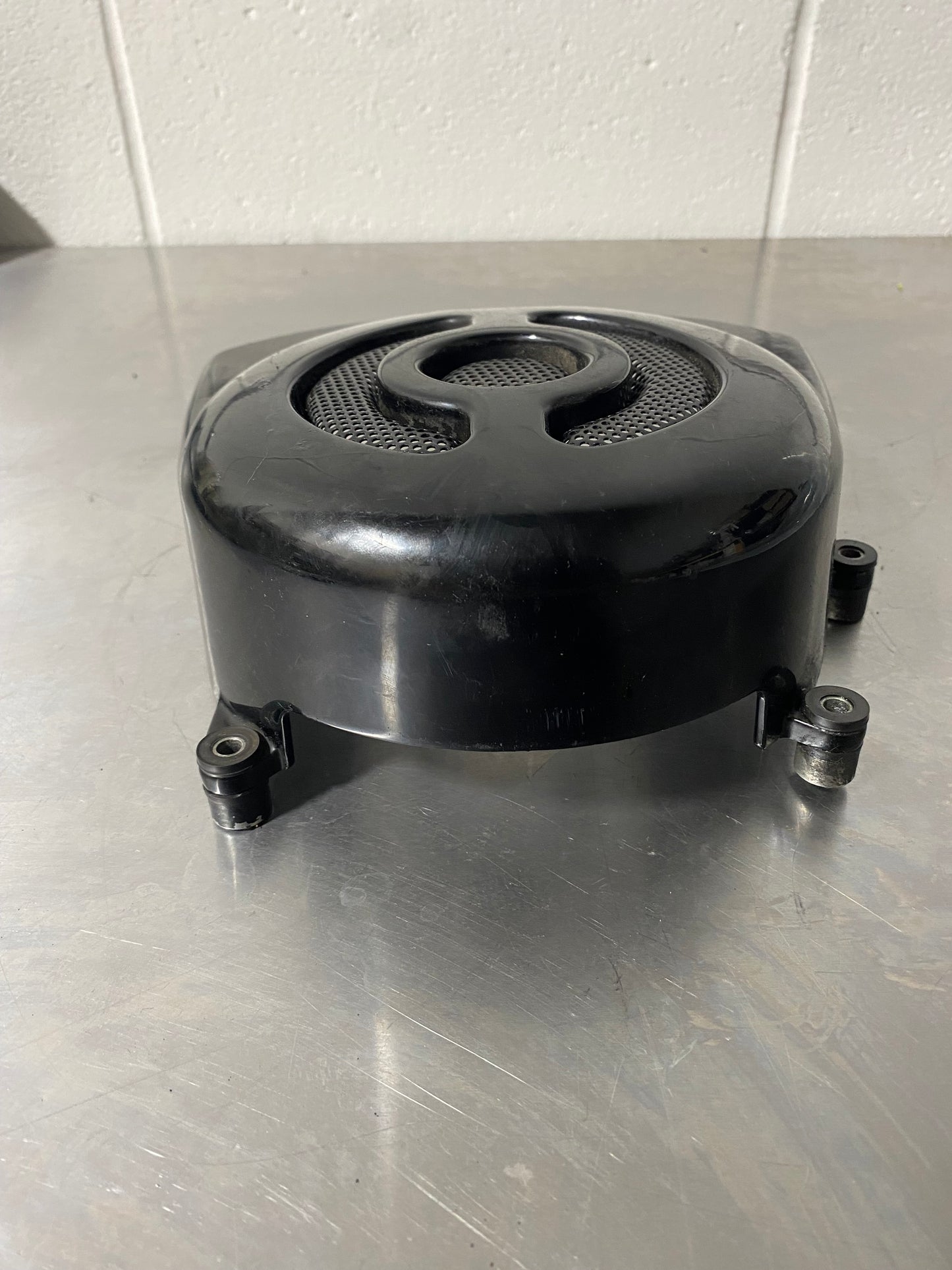 2009 HARLEY-DAVIDSON VRSCDX FRONT DRIVE PULLEY COVER GUARD OEM 59402-06 #2