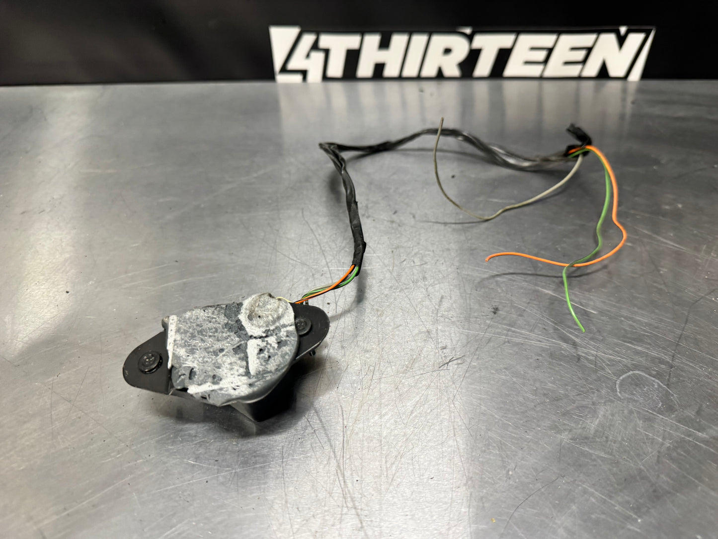 97-04 CORVETTE C5 ACCELEROMETOR LATERAL SENSOR 25702490 OEM #L88