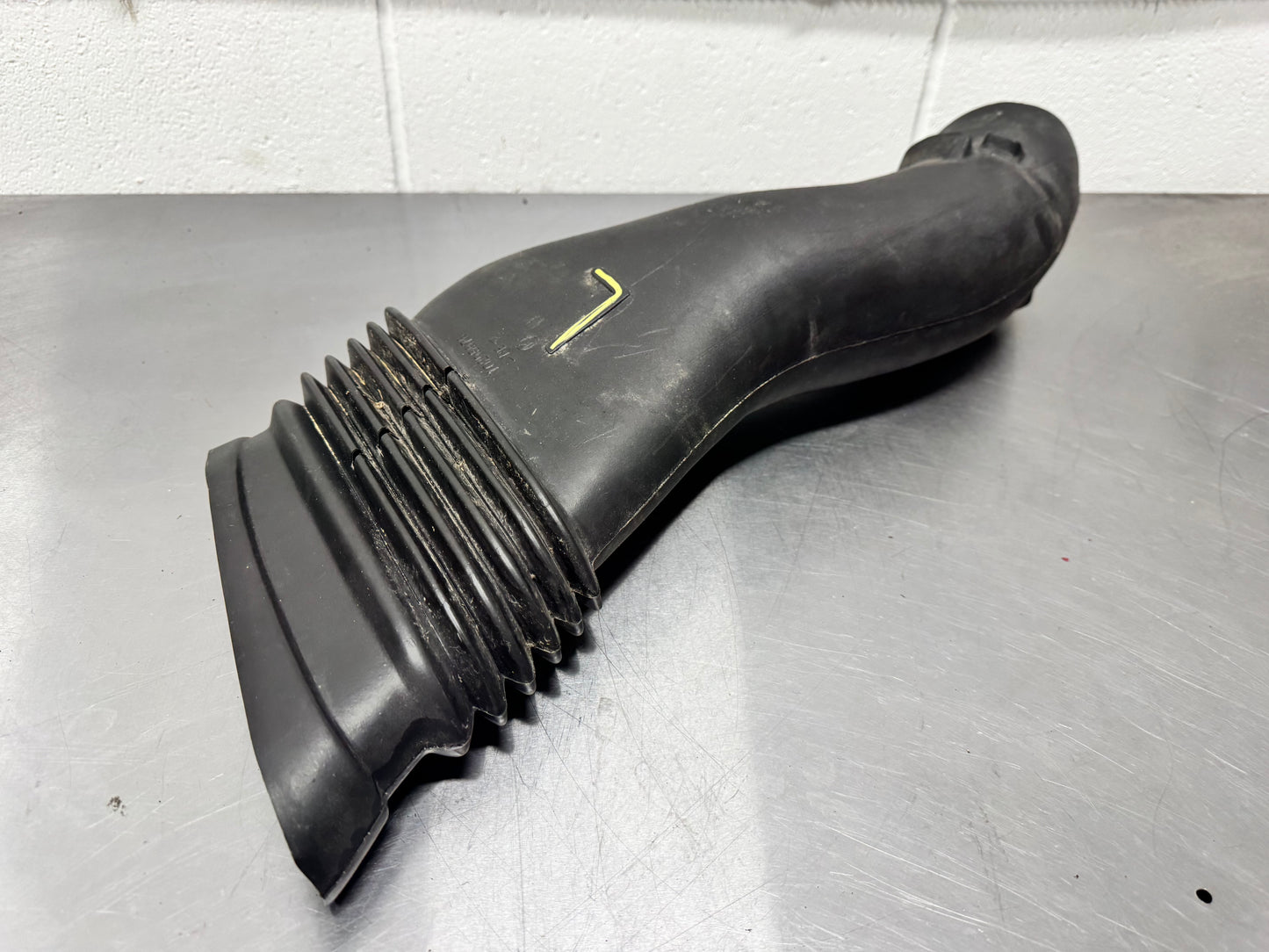 1997 - 2004 CORVETTE C5 USED OEM LH BRAKE DUCT COOLER 10295976