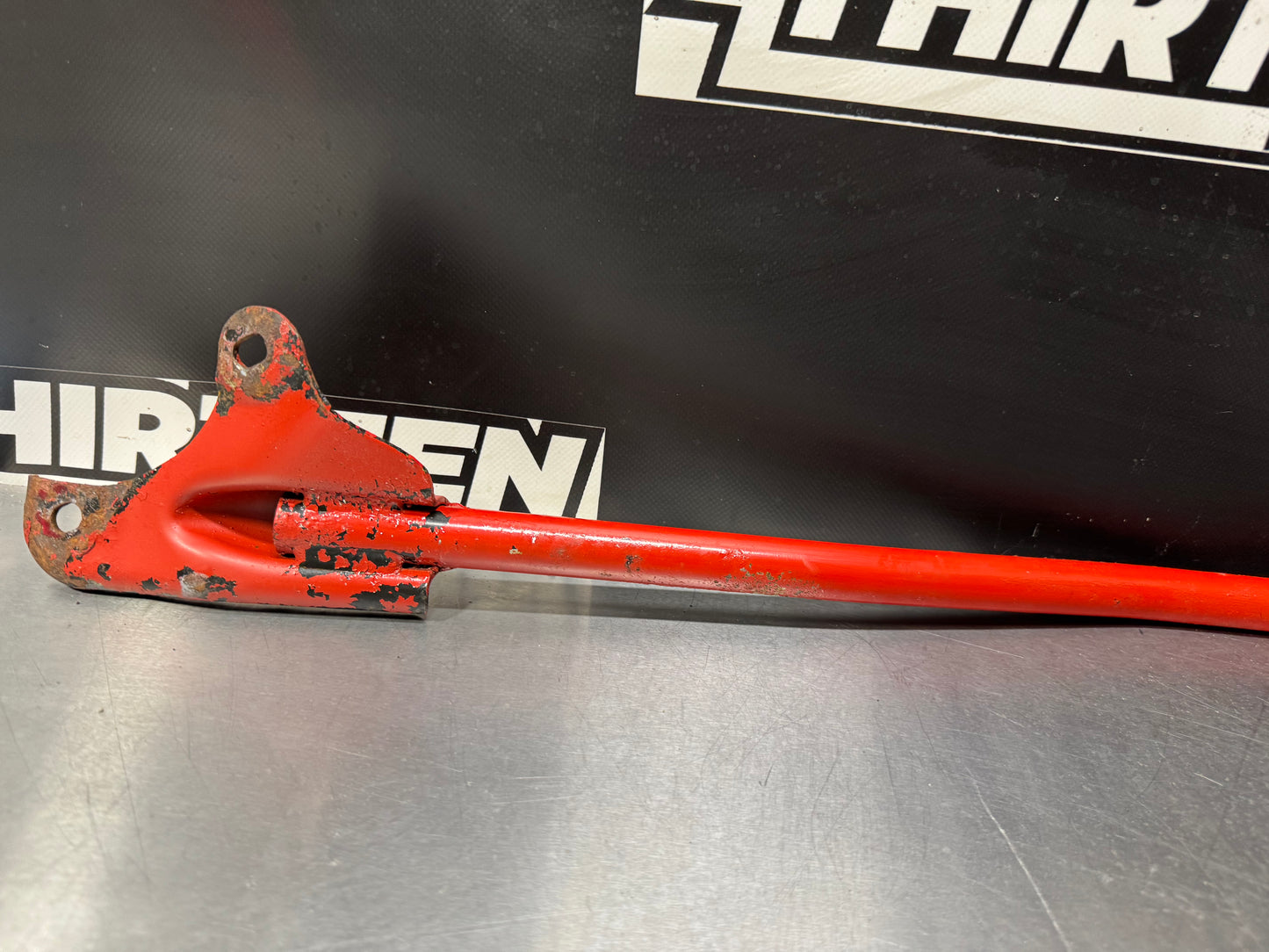 2004 PONTIAC GTO UPPER STRUT BAR RED OEM #L253