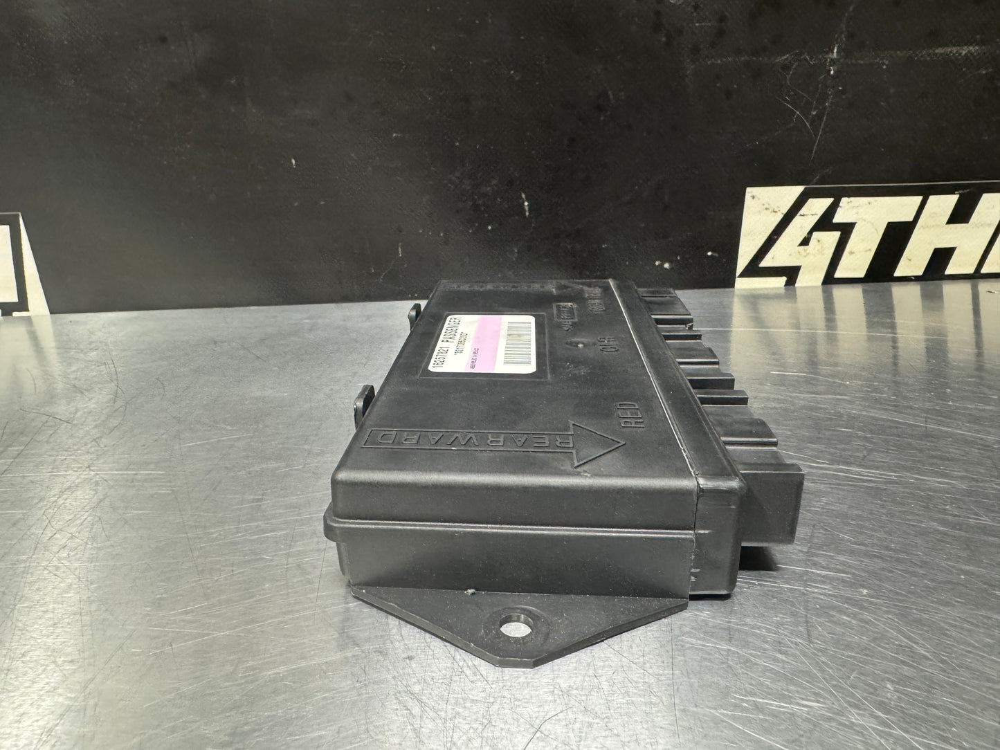 1997-1999 C5 CORVETTE PASSENGER SIDE DOOR CONTROL MODULE 16257821 USED OEM #L487