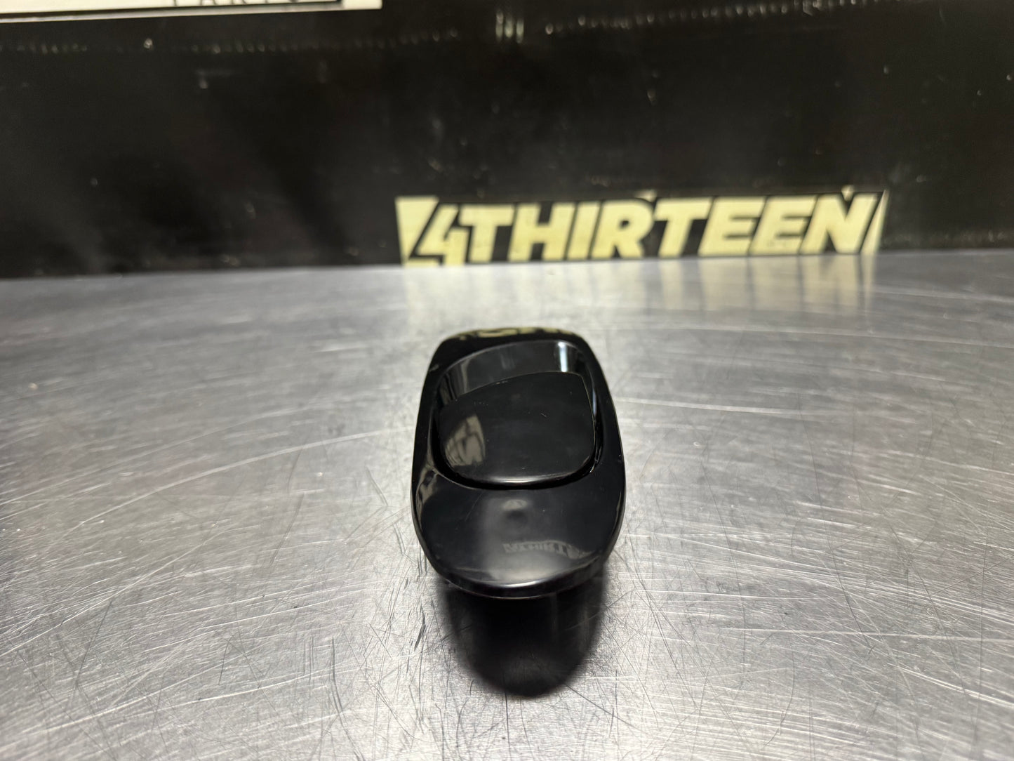 92-95 HONDA CIVIC 4DR RR RIGHT REAR EXTERIOR DOOR HANDLE #N670