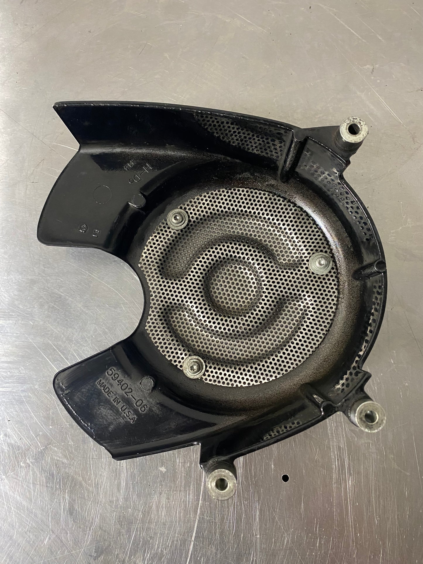 2009 HARLEY-DAVIDSON VRSCDX FRONT DRIVE PULLEY COVER GUARD OEM 59402-06 #2