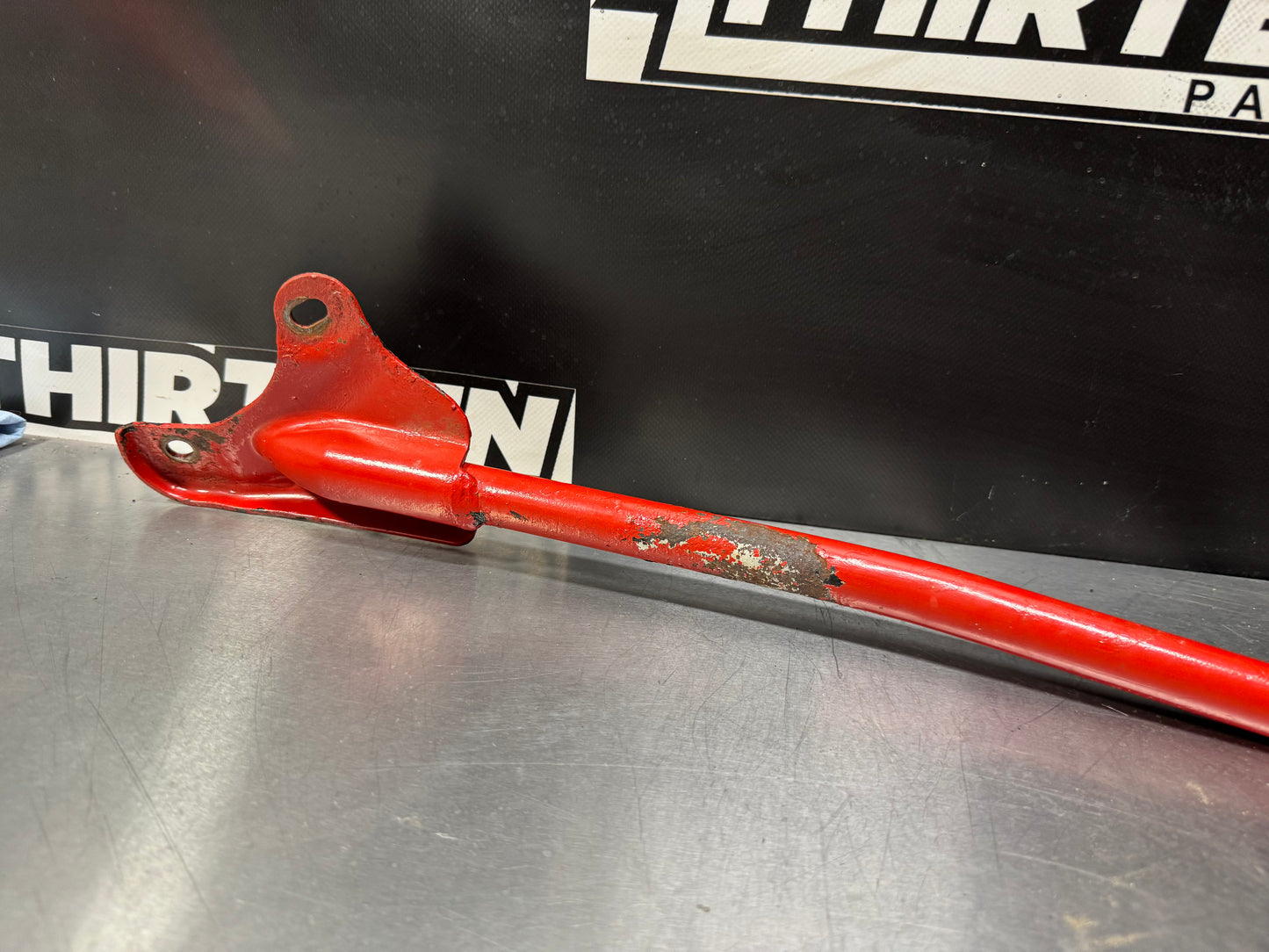 2004 PONTIAC GTO UPPER STRUT BAR RED OEM #L253