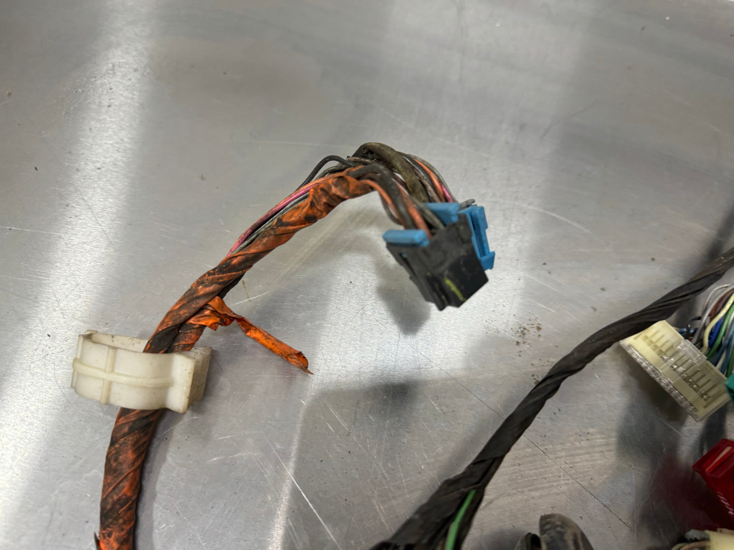 1997-2004 C5 CORVETTE USED OEM LH DOOR WIRE HARNESS 24-01