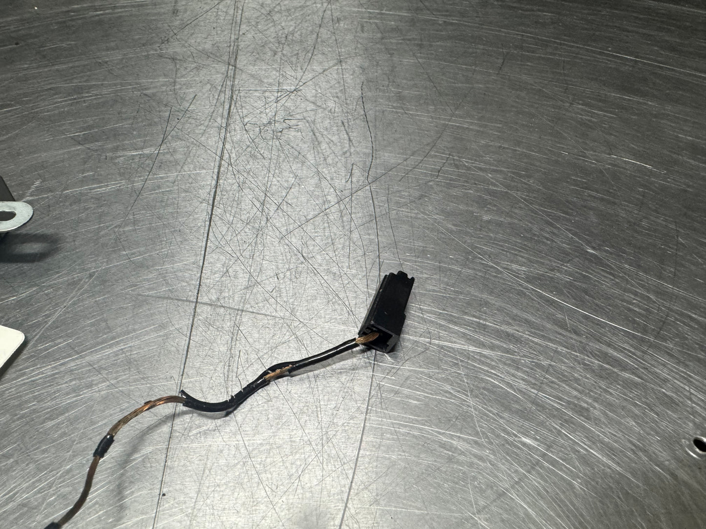 97-04 C5 CORVETTE RADIO ANTENNA BUFFER MODULE 09351701 OEM #N368