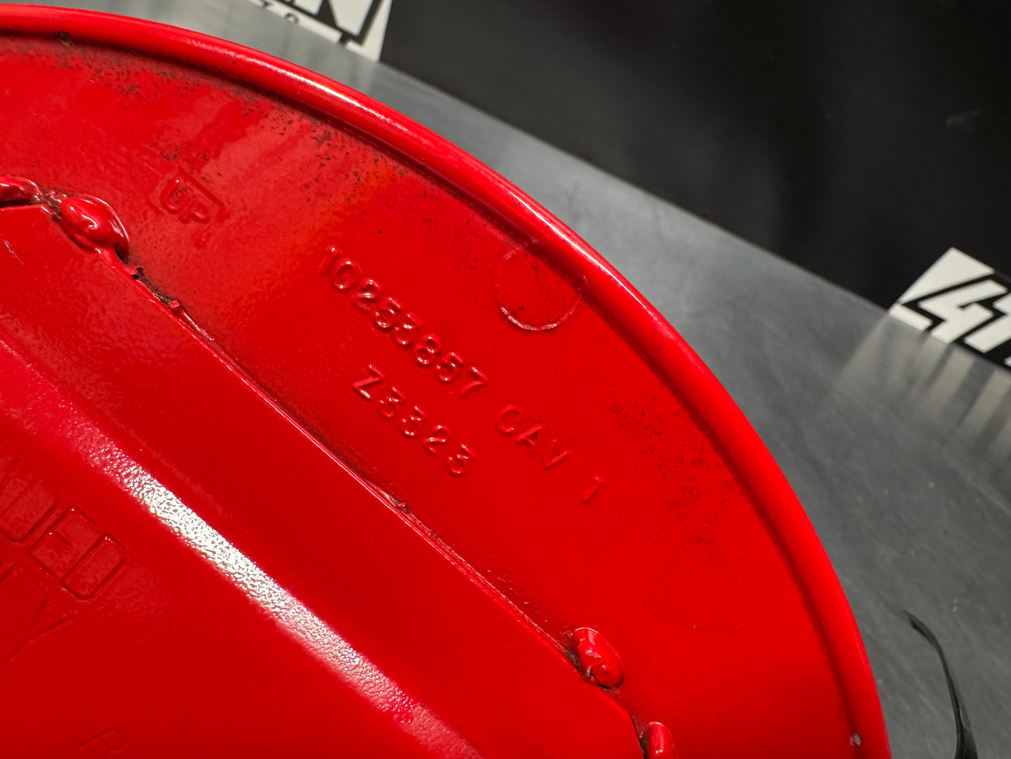 1997-2004 C5 CORVETTE FUEL GAS TANK FILLER DOOR TORCH RED 10443229 USED #L121