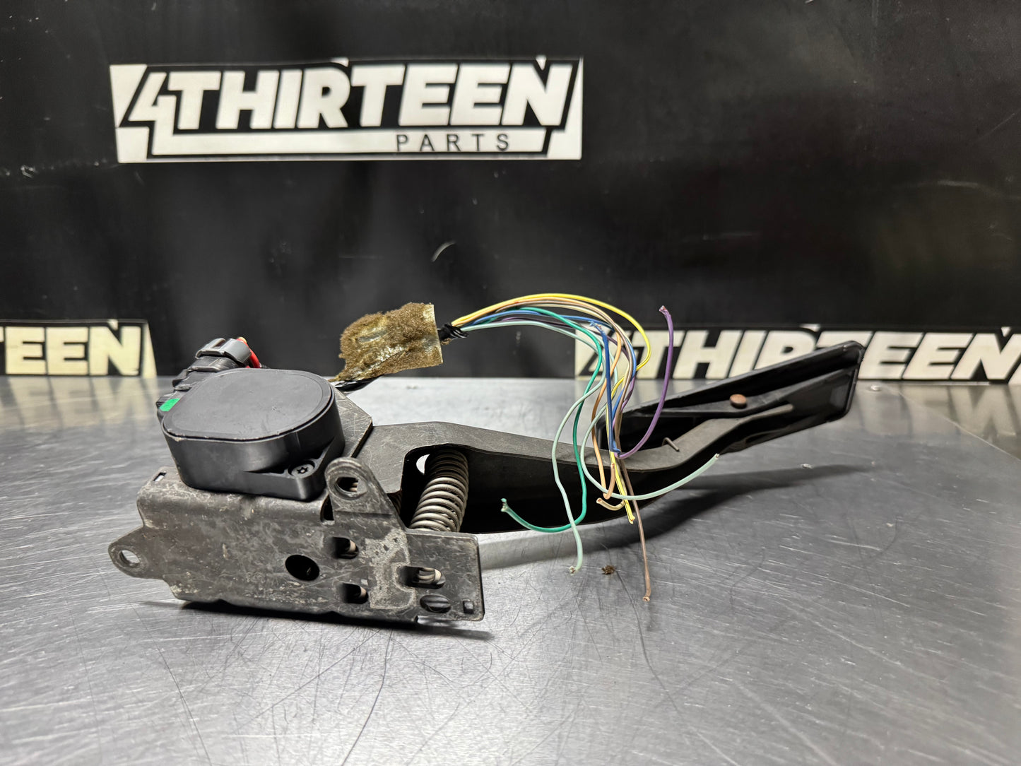 1997 - 2004 CORVETTE C5 LS1 DBW THROTTLE GAS PEDAL OEM #N172
