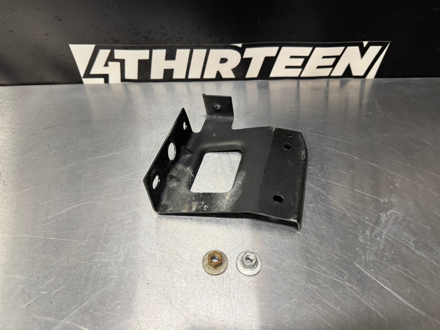1999 CORVETTE C5 LR BUMPER BRACKET OEM BMP 3983 #L116