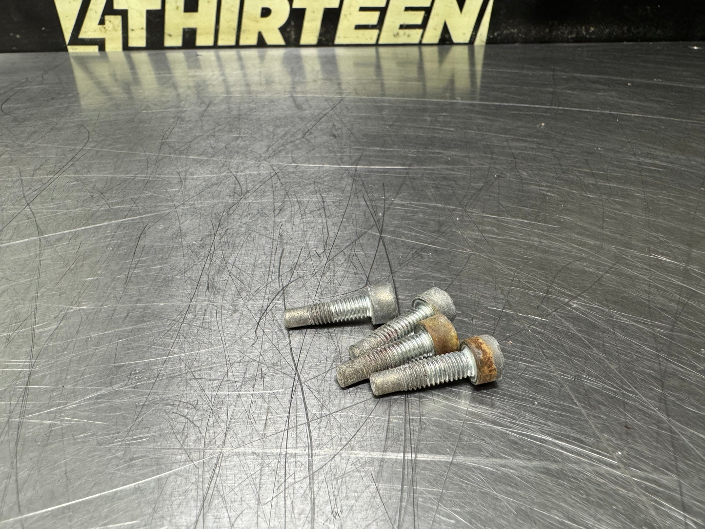 04-06 PONTIAC GTO HOOD TO HOOD STRUT BOLTS OEM #N706