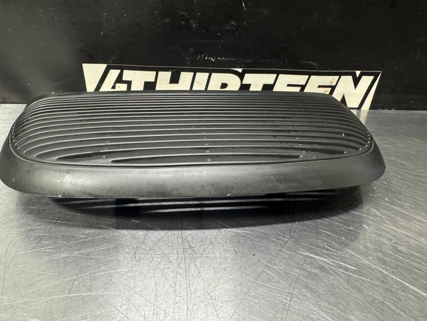 04-06 PONTIAC GTO THIRD BRAKE LIGHT 92160164 #L428