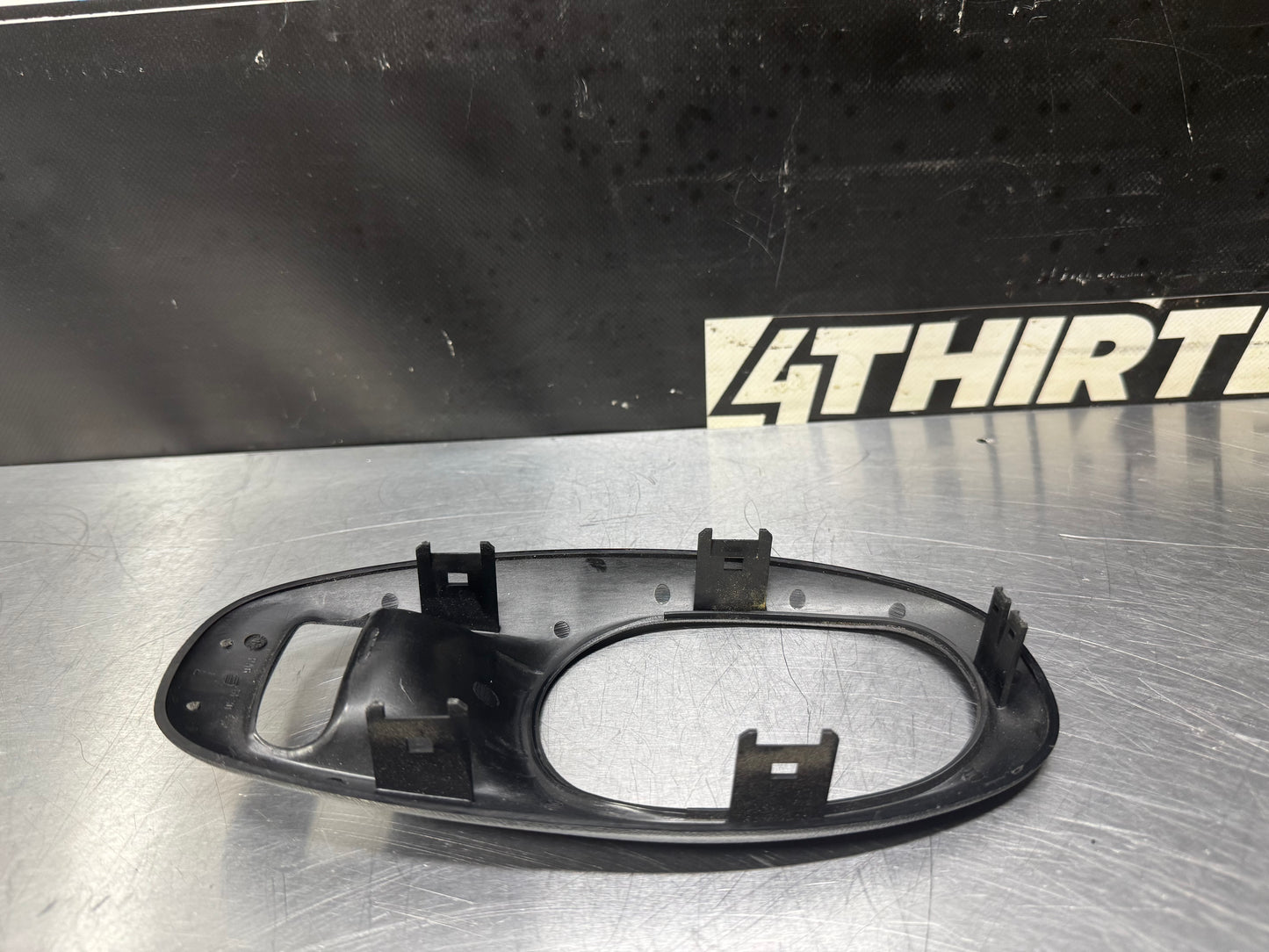 1997-2004 CORVETTE C5 INNER DOOR HANDLE TRIM OEM #L486