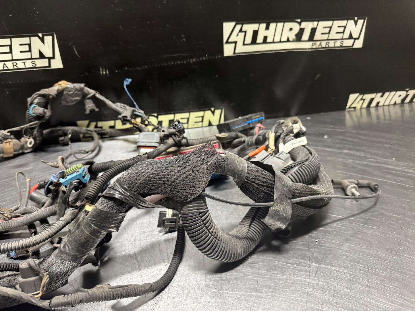 02 CAMARO SS LS1 AUTOMATIC ENGINE HARNESS OEM #N689