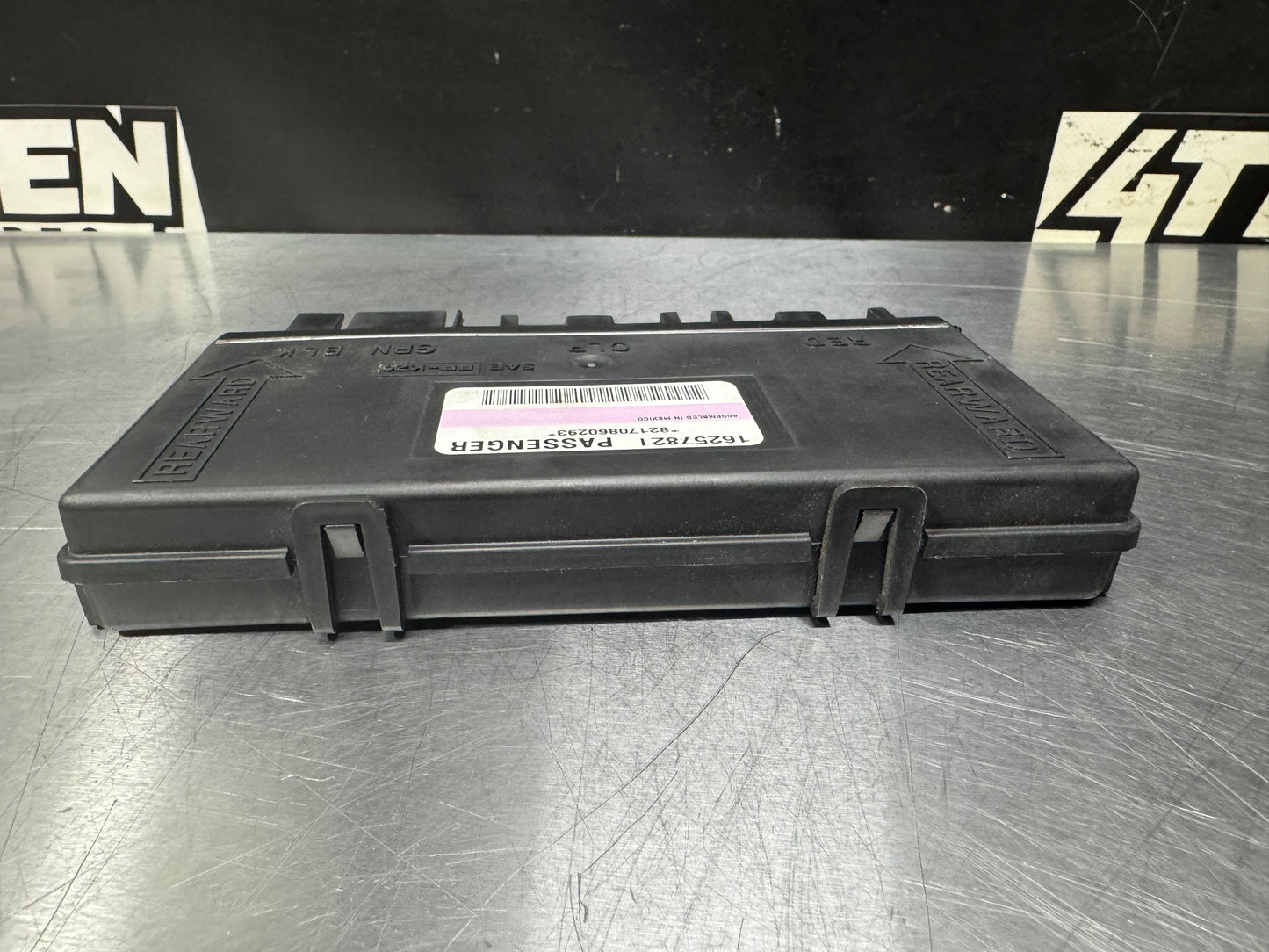 1997-1999 C5 CORVETTE PASSENGER SIDE DOOR CONTROL MODULE 16257821 USED OEM #L487