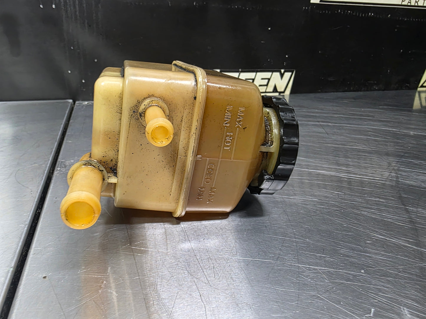 04-06 PONTIAC GTO POWER STEERING RESERVOIR OEM #N853