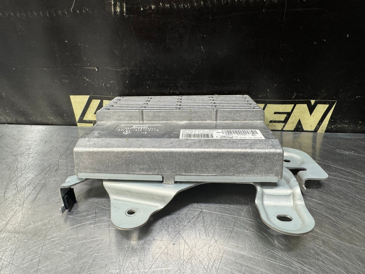 15-17 FORD MUSTANG GT RADIO AMPLIFIER FR3T-18T806-BL OEM #V63
