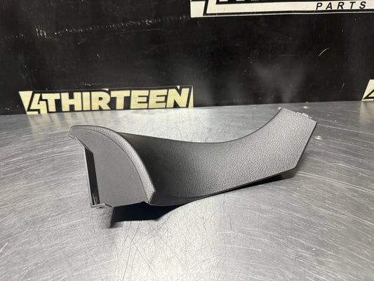 04-06 PONTIAC GTO RH CONSOLE TRIM OEM 92155334 #N299