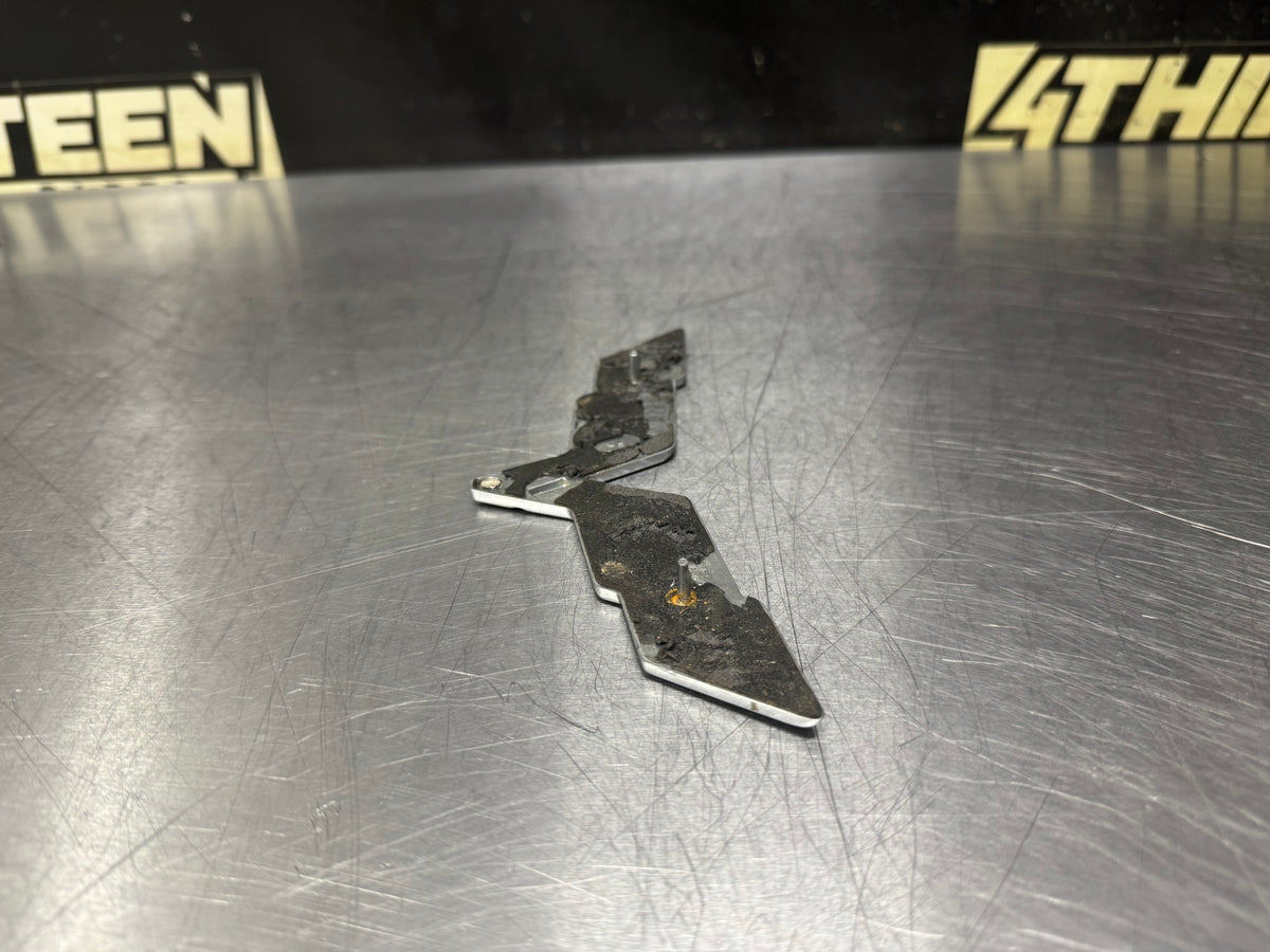 05-13 C6 CORVETTE FRONT BUMPER EMBLEM OEM #N988