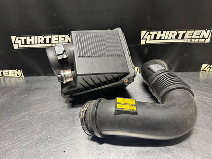 01-05 CHEVY SILVERADO 6.6L LLY DURAMAX AIR INTAKE AIR BOX ASSEMBLY OEM #N456