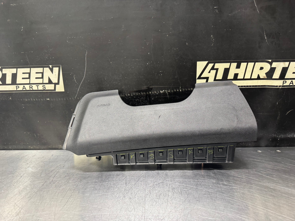 18-20 FORD MUSTANG GT DRIVER KNEE AIR BAG JR3B-C699D91-AE3ZHE OEM #V83
